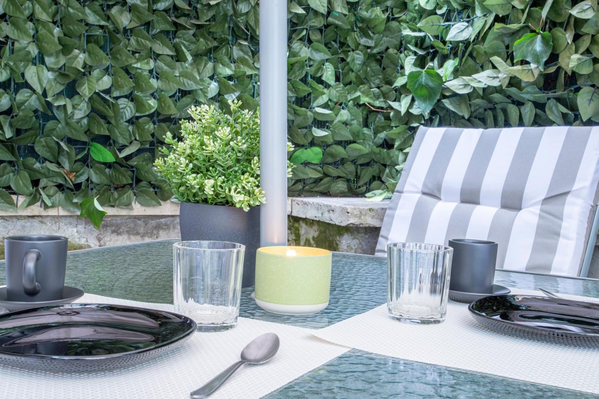 רומא Isabella Stylish Apartment With Garden מראה חיצוני תמונה